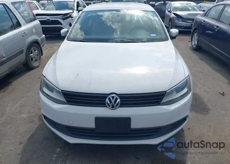 2011 Volkswagen Jetta 2.5L Se z USA, uszkodzony, nr VIN 3VWDX7AJ3BM338163